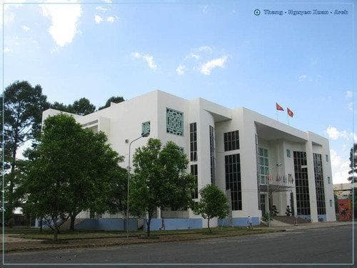 Thư Viện Tỉnh Đồng Nai thumbnail 3